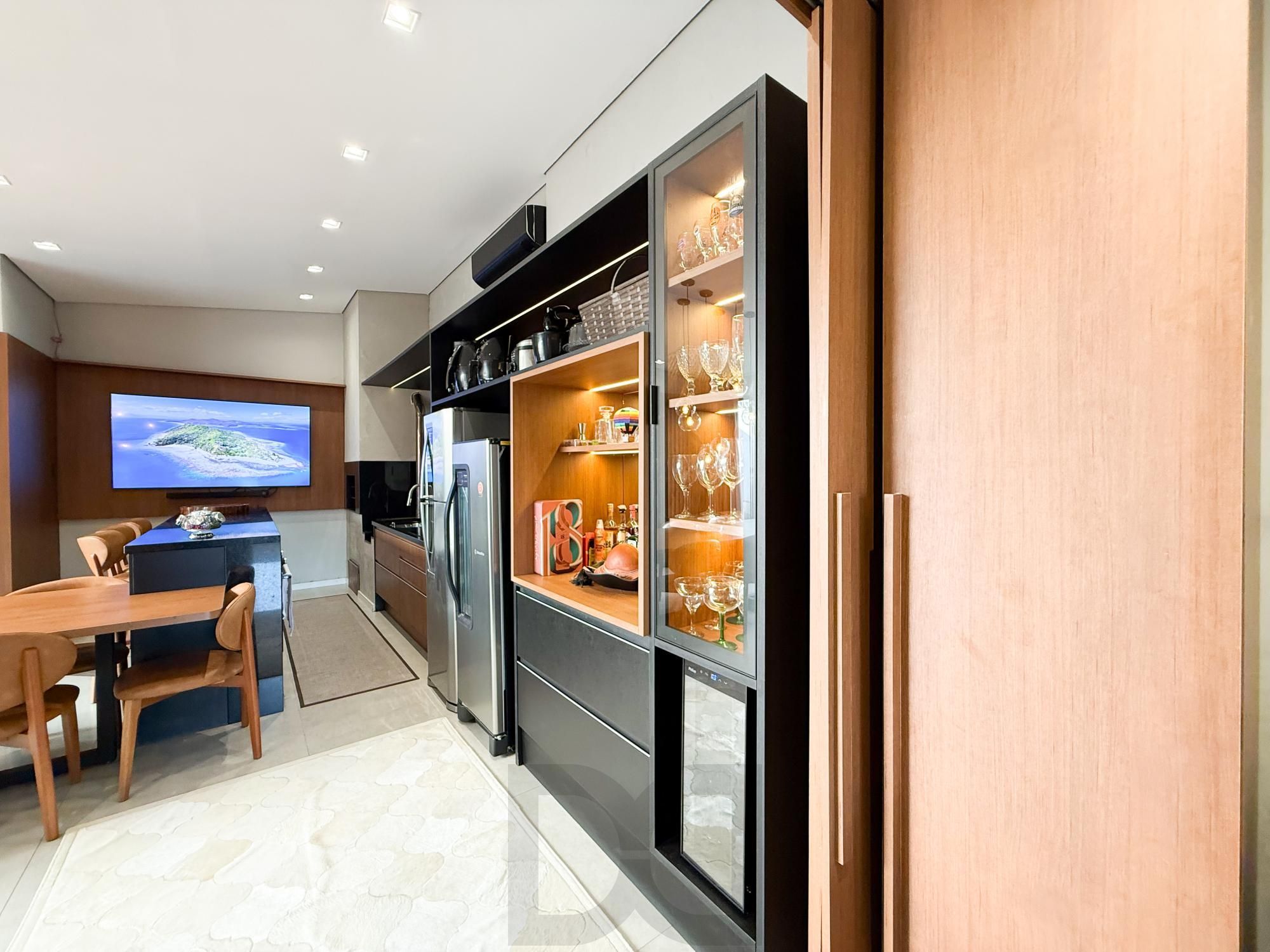 Casa Térrea | Reformada | Piscina| Espaço Gourmet | À Venda Jardim Lindóia — foto 7