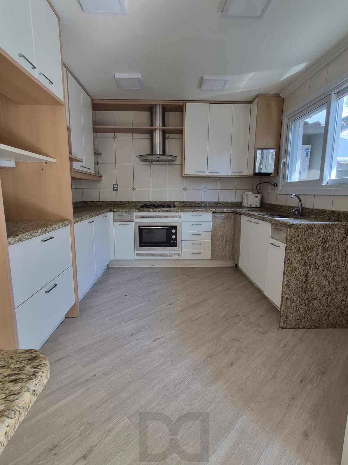 CASA EM CONDOMINIO FECHADO — foto 6