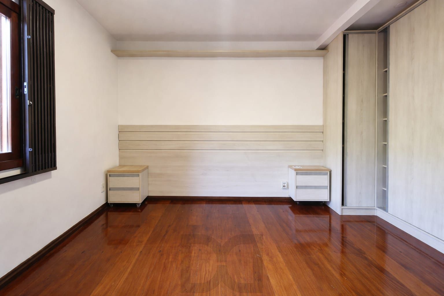 Casa 3 Dormitórios com Suíte | Garagem 6 Carros | Pátio Amplo e Área Gourmet para Alugar — foto 13