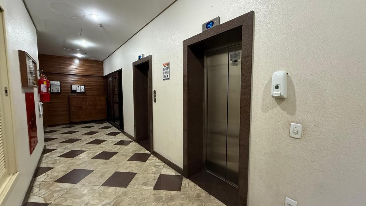 Sala Comercial à Venda | Bairro Auxiliadora | Elevador Panorâmico — foto 9