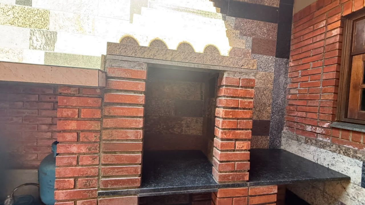 CASA DE ESQUINA COM 3 DORMITORIOS NO JARDIM PLANALTO; — foto 25
