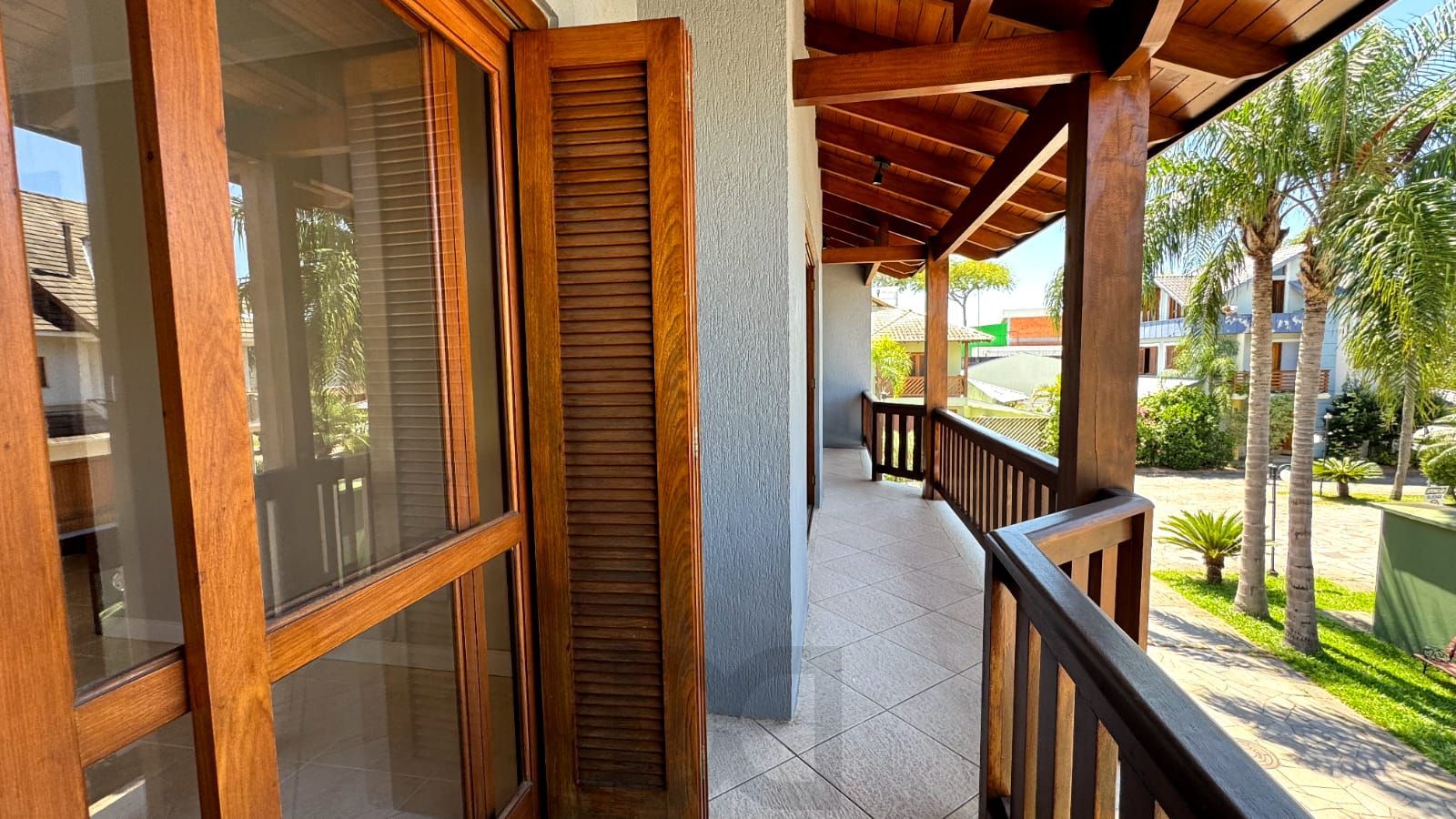 Porto Nobre vende/aluga Sobrado em condomínio fechado — foto 12