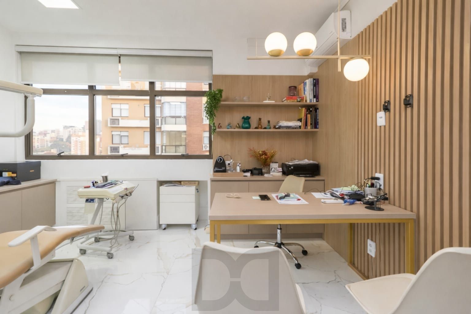 Sala Comercial com 4 Ambientes e Garagem | 38m² | Rua 24 de Outubro — foto 4