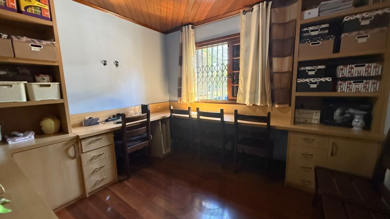 CASA DE ESQUINA COM 3 DORMITORIOS NO JARDIM PLANALTO; — foto 6
