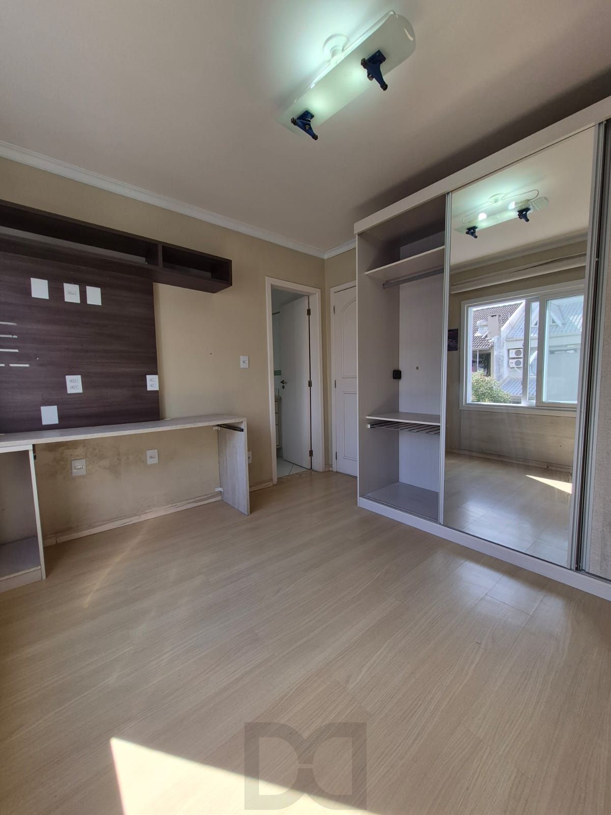 CASA EM CONDOMINIO FECHADO — foto 4