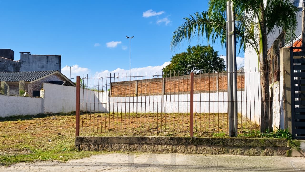 Terreno Residencial à Venda em Porto Alegre; — foto 1
