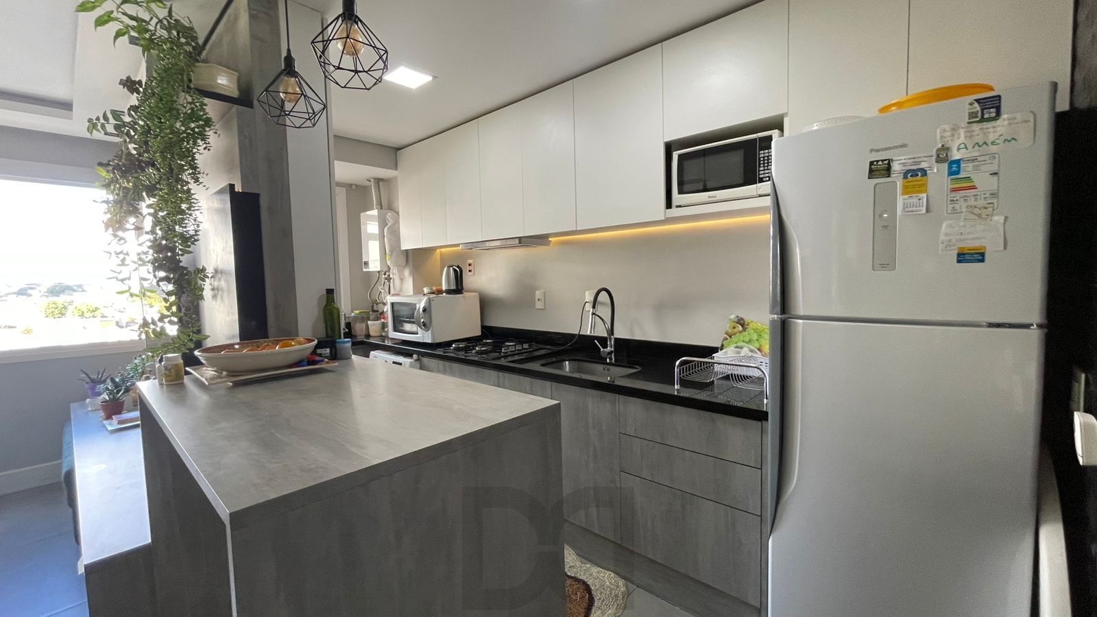 Apartamento Semi-mobiliado com Suíte no São Sebastião — foto 4