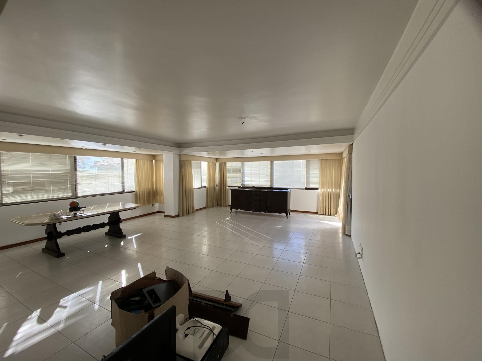 Apartamento de 150m² com 3 Quartos à Venda no Jardim Planalto | Porto Alegre — foto 2