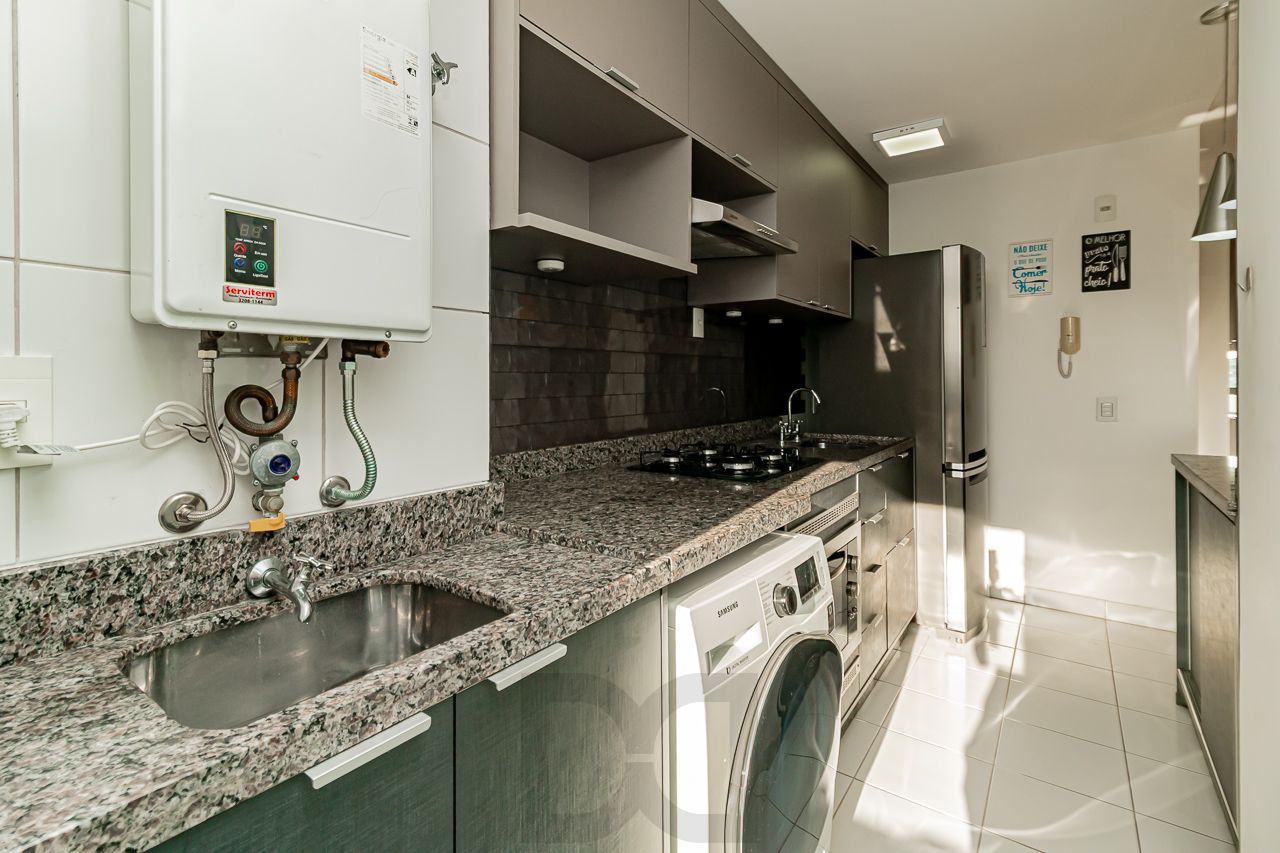 APARTAMENTO EM CONDOMINIO CLUBE 2 DORMITORIOS, 1 SUITE, COM VAGA ESCRITURADA; — foto 14