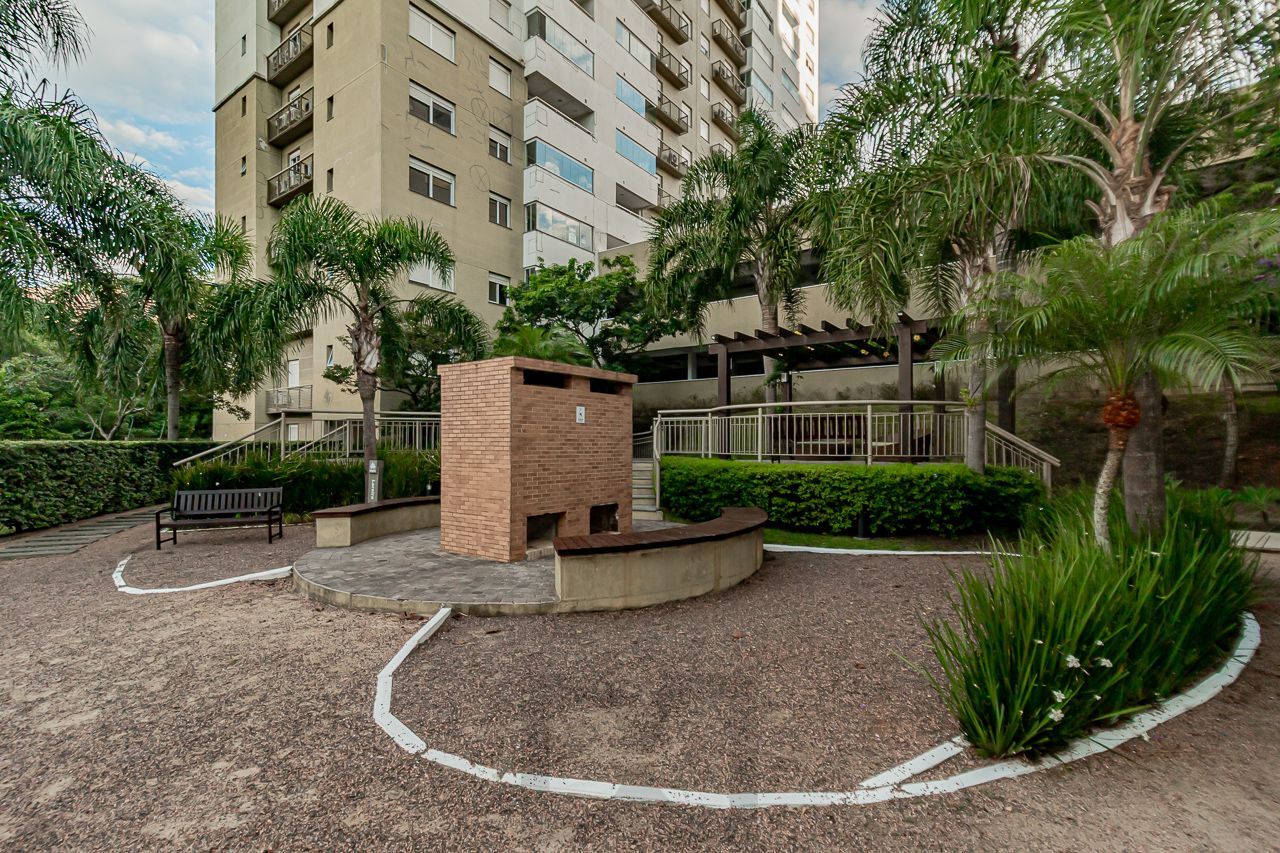 APARTAMENTO EM CONDOMINIO CLUBE 2 DORMITORIOS, 1 SUITE, COM VAGA ESCRITURADA; — foto 32