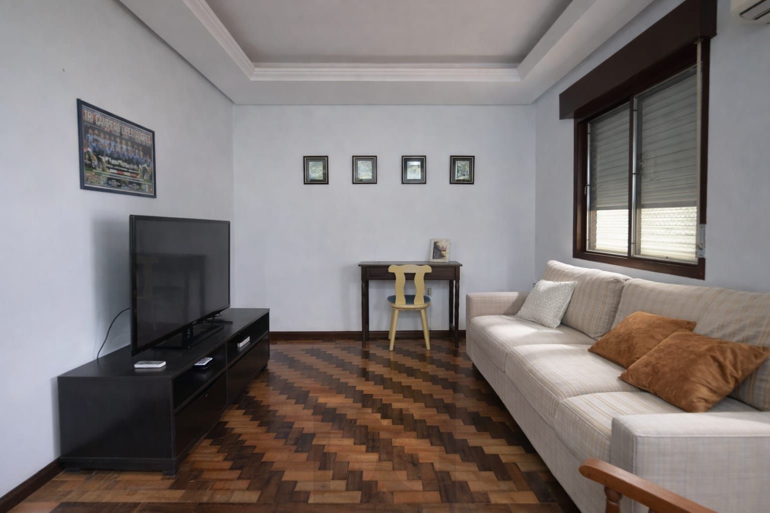 Casa/Sobrado 4 dormitórios, 290 m², no bairro Vila Ipiranga em Porto Alegre — foto 11