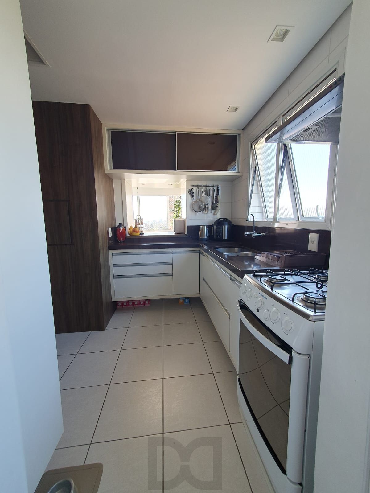 Apartamento mobiliado com 03 dormiórios, transformado em 02 e 02 vagas de garagem — foto 15