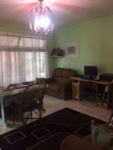 Casa à venda, com 3 dormitórios, na Rua Araponga, 109 - Chácara das Pedras — foto 5