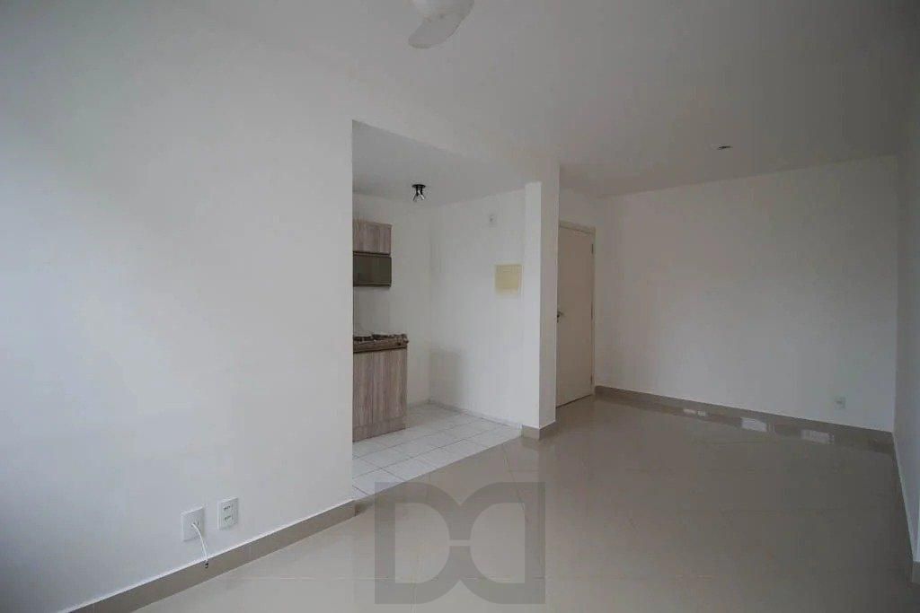 Apartamento 02 dormitórios com garagem escriturada no Bairro Ipanema — foto 23
