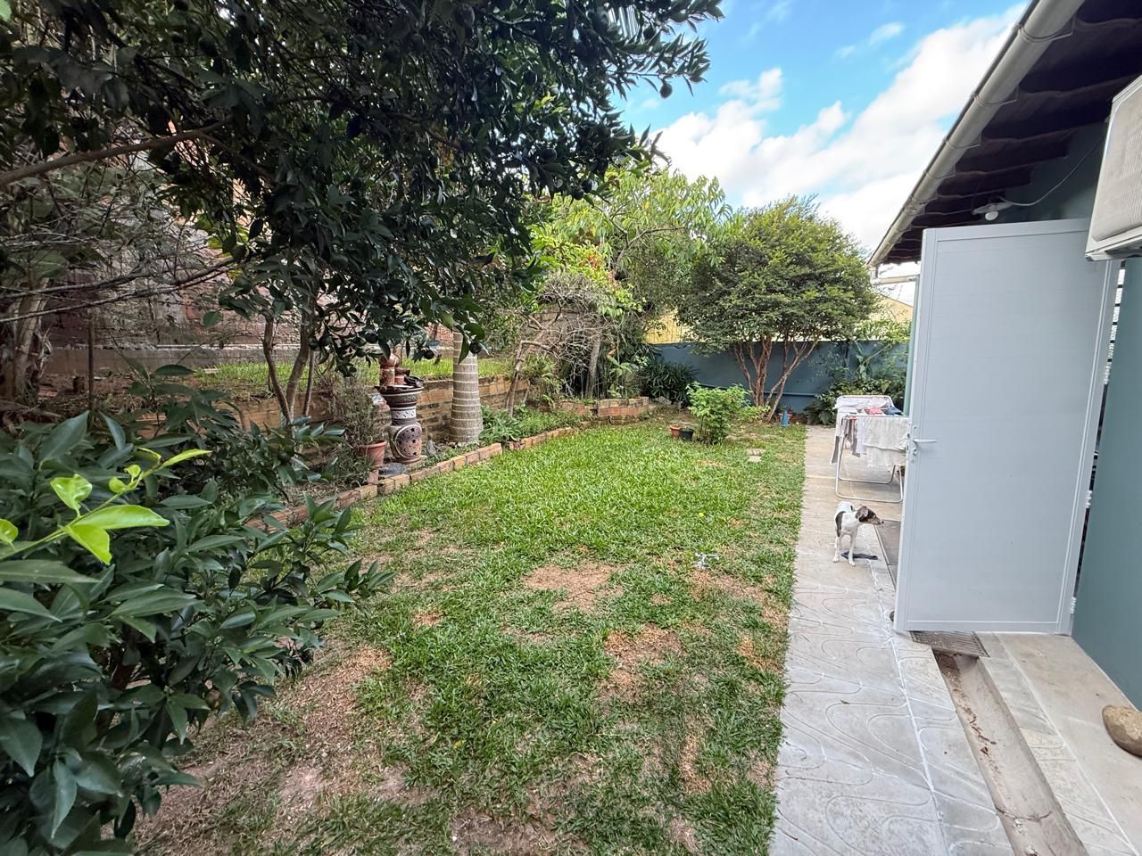 Casa com 03 dormitórios, sendo 02 suítes e garagem — foto 34