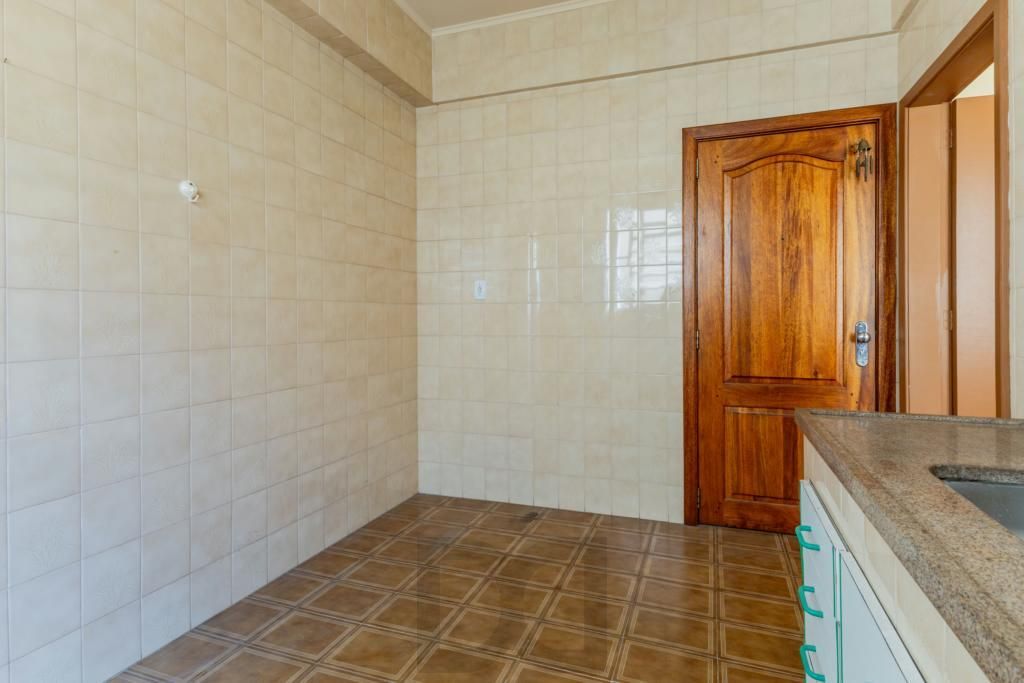 Apartamento com 03 dormitórios com 01 vaga de garagem escriturada sub solo — foto 33