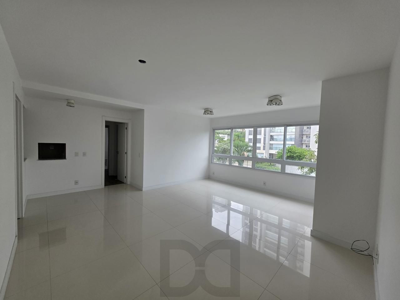Apartamento novo com 03 dormitórios , 02 vagas de garagem dupla escriturada com 01 suíte — foto 3