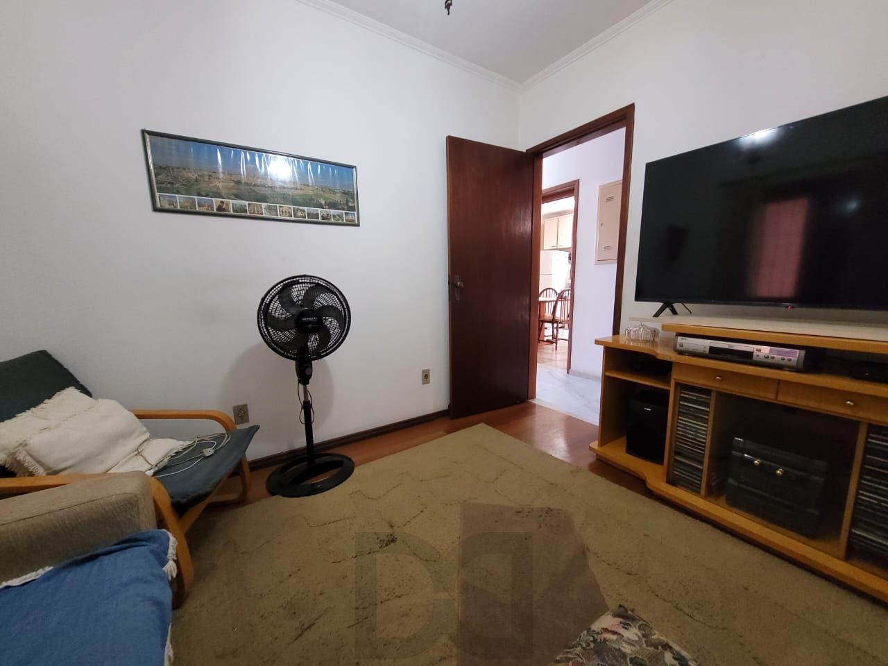 Casa térrea com 04 quartos e com 04 vagas de garagem — foto 17