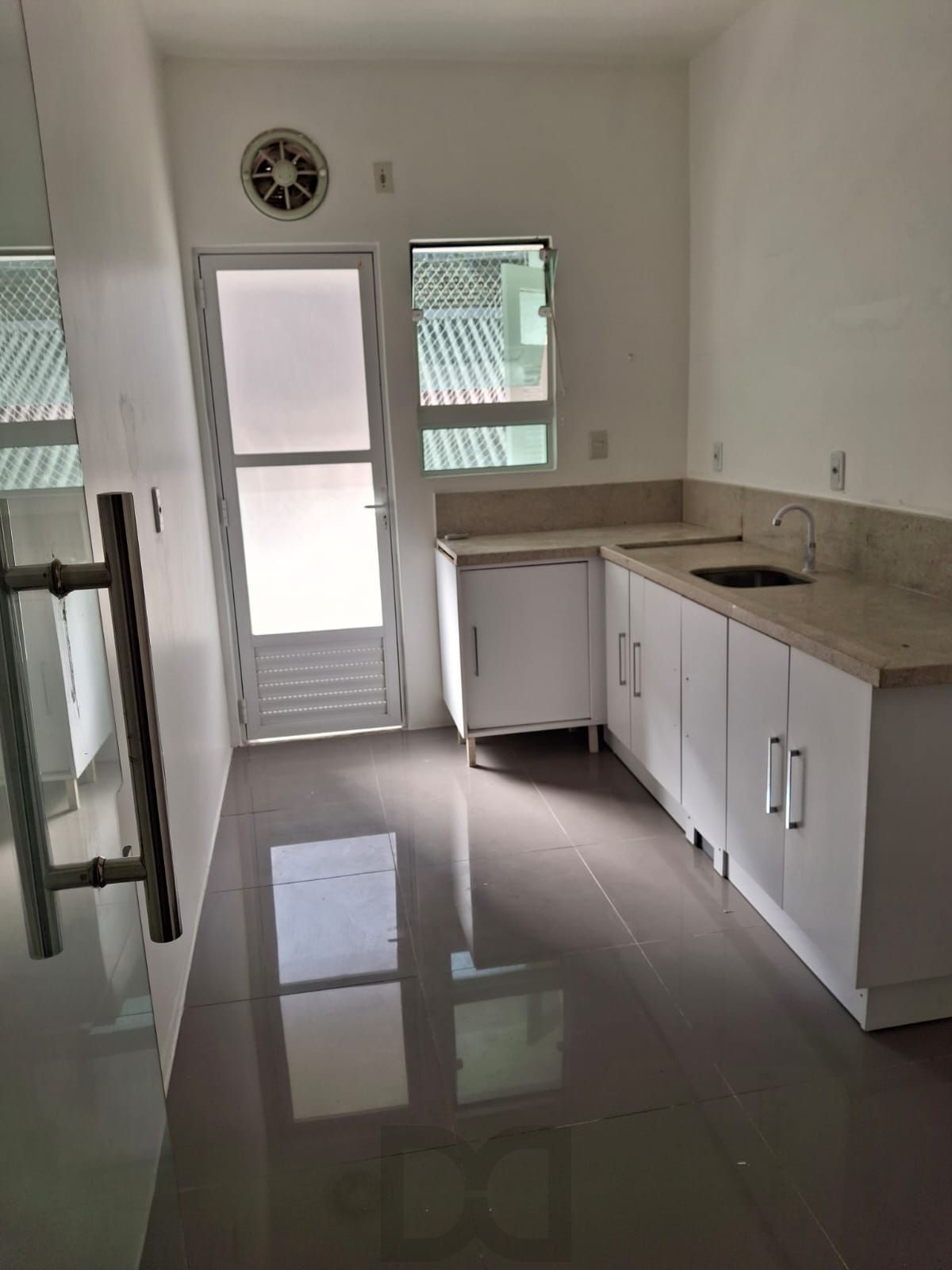 Apartamento com 03 dormiórios com bairro santana sem garagem — foto 4