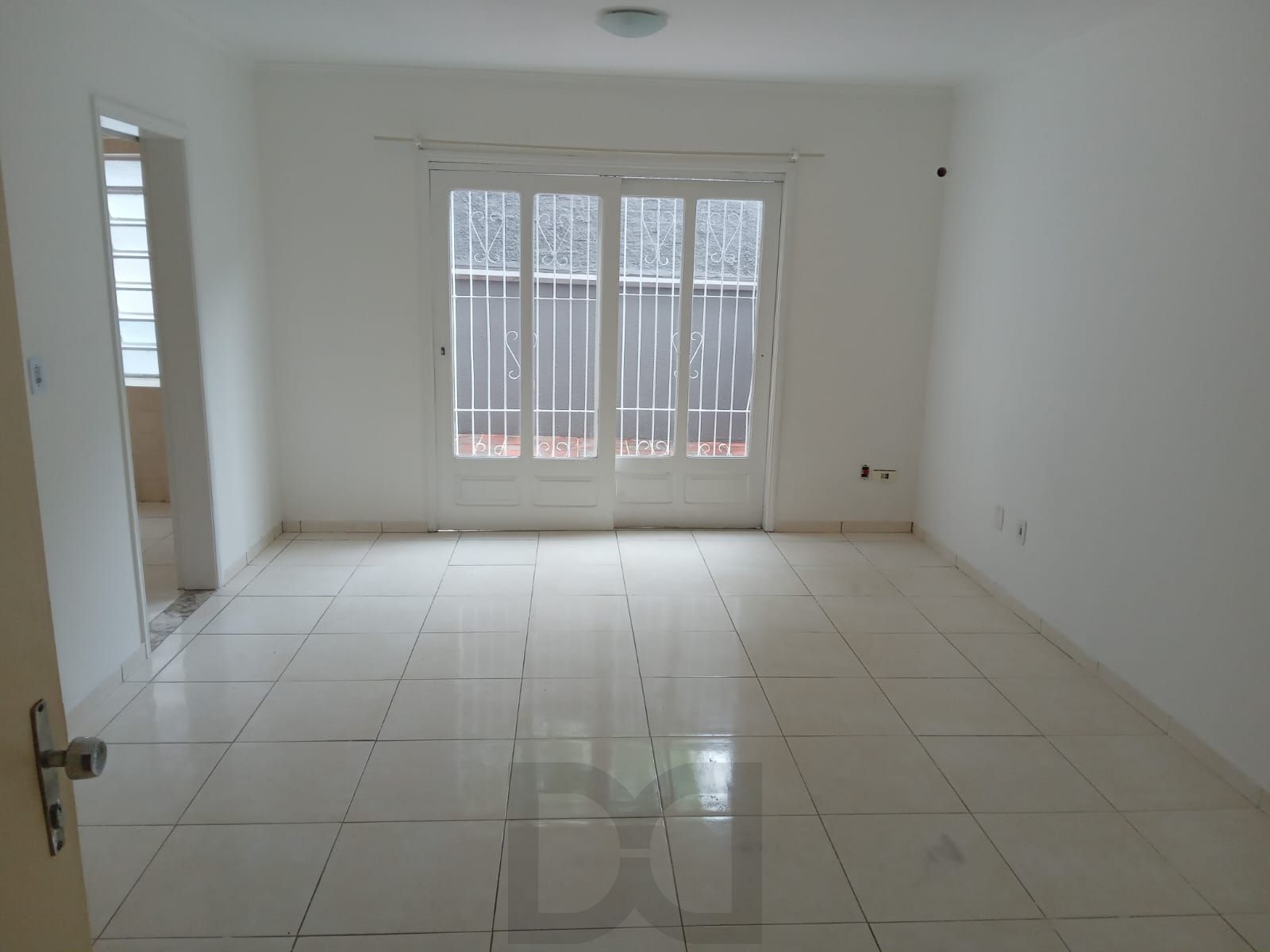 Apartamento 01 dormitório térreo sem garagem e elevador — foto 5