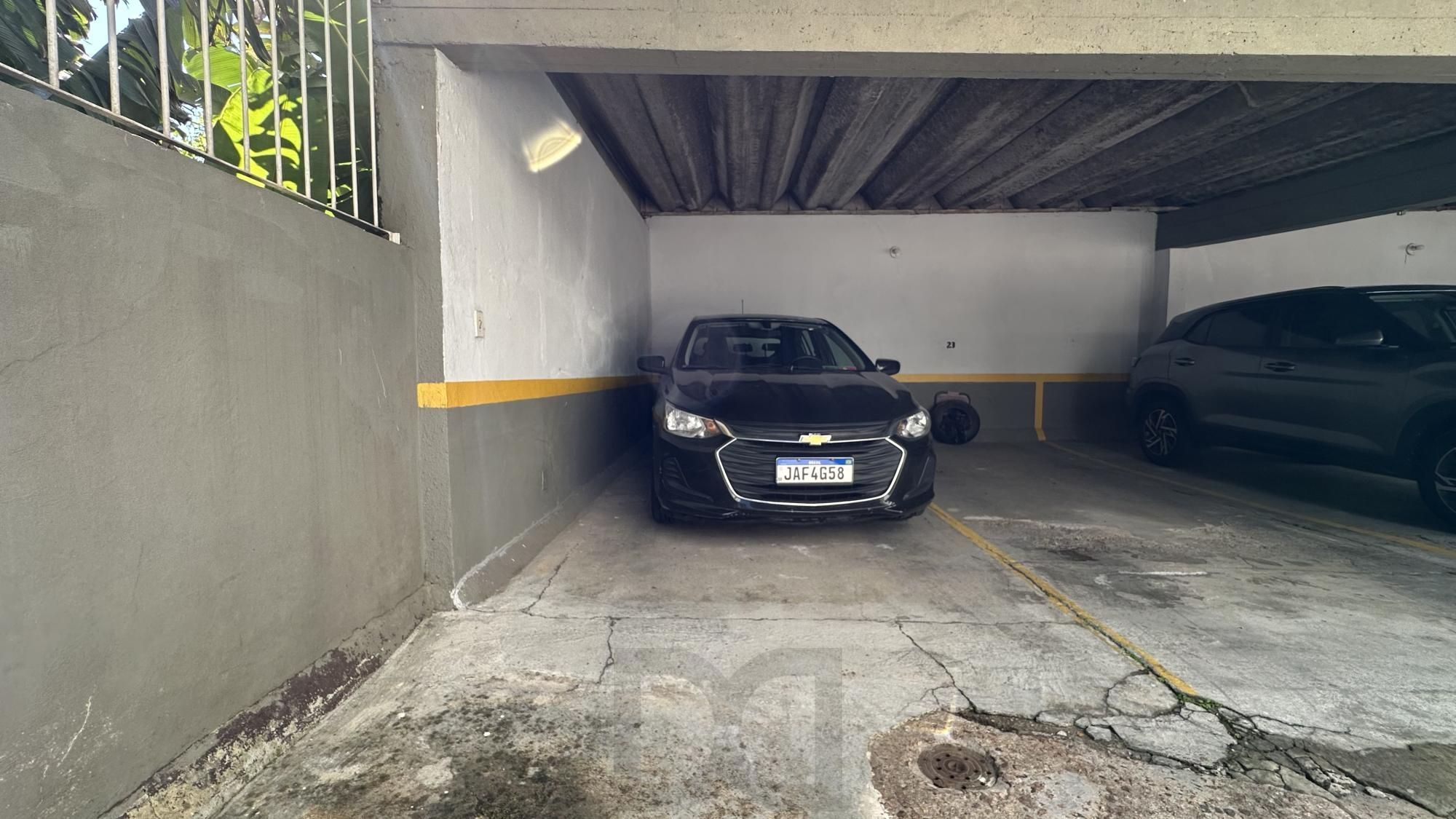 Apartamento com 2 dormitórios, dependência, elevador e vaga coberta na Mariland — foto 22