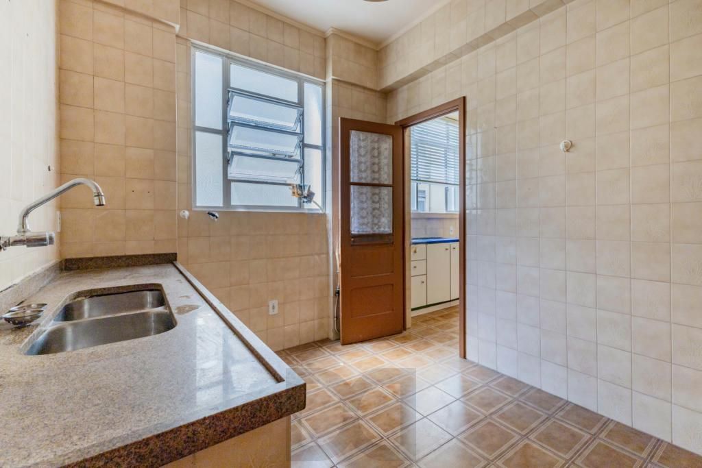 Apartamento com 03 dormitórios com 01 vaga de garagem escriturada sub solo — foto 29