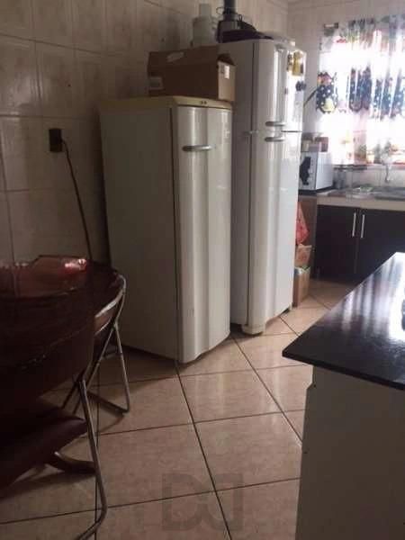 Casa à venda, com 3 dormitórios, na Rua Araponga, 109 - Chácara das Pedras — foto 8