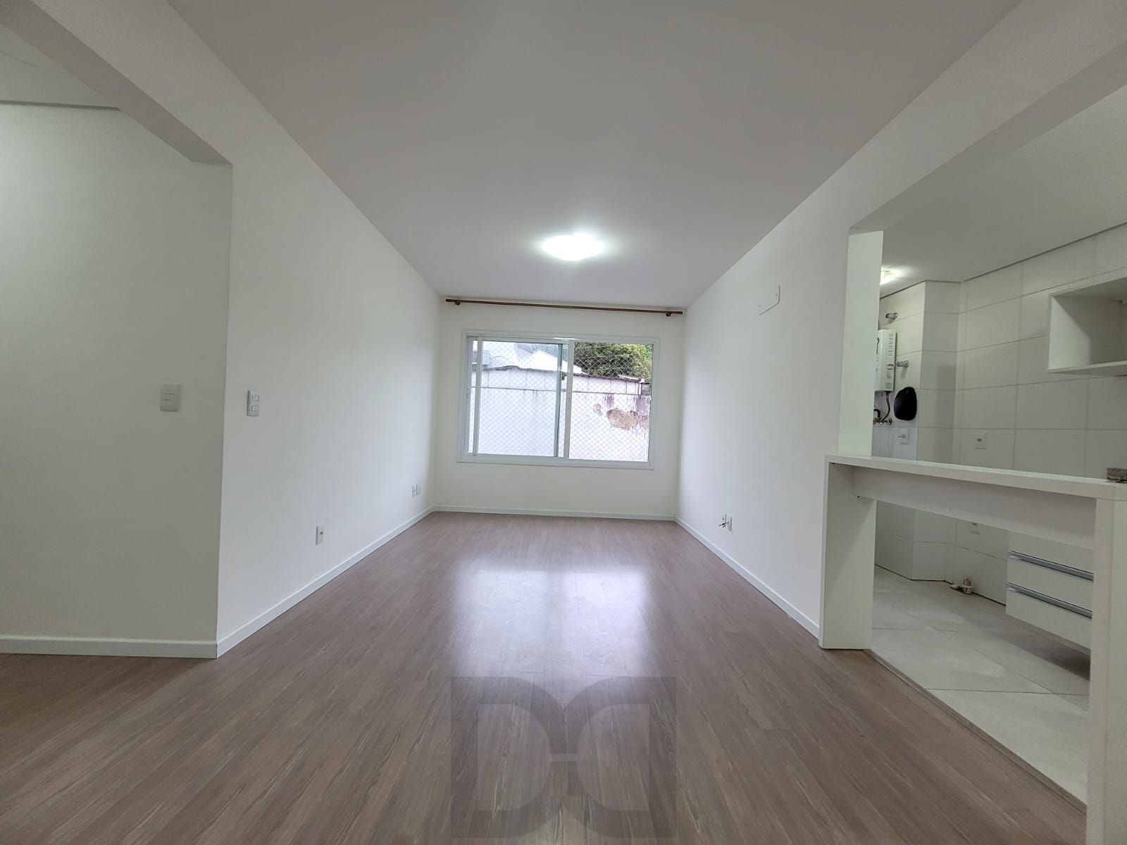 Apartamento com 2 Dormitórios e 1 Suíte, 2 Vagas, próximo ao colégio Dom Bosco — foto 1