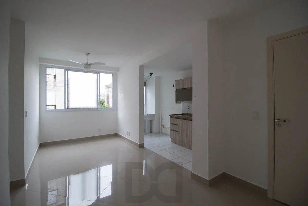 Apartamento 02 dormitórios com garagem escriturada no Bairro Ipanema — foto 28
