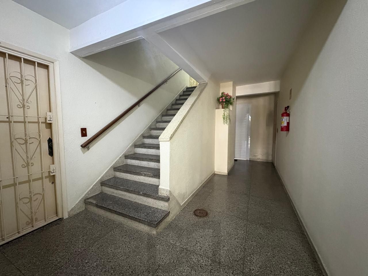 Apartamento com 03 dormitórios com 01 vaga de garagem escriturada — foto 28