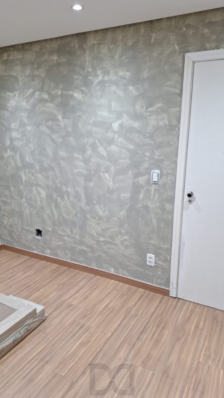 Apartamento 02 dormitórios com vaga de garagem escriturada descoberta — foto 6