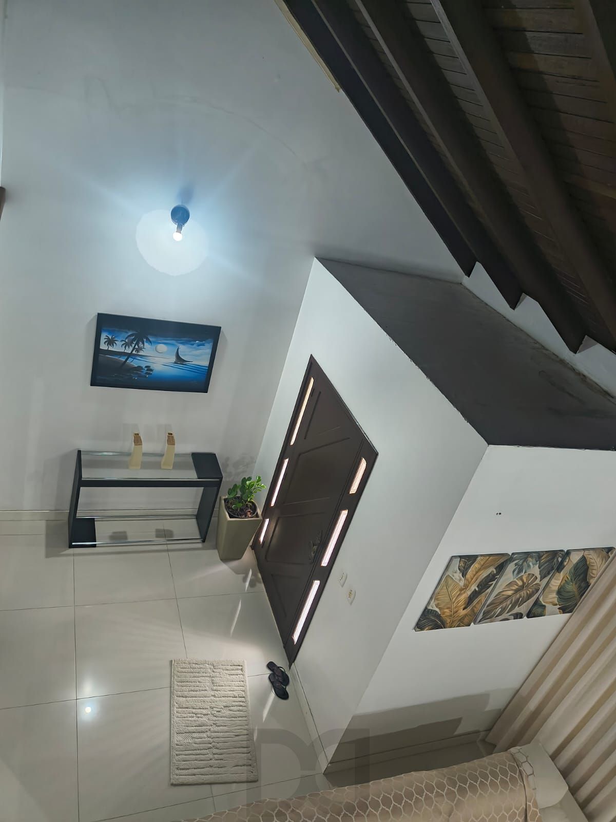 Casa com 03 dormitórios, 01 suíte e 02 vagas de garagem — foto 6