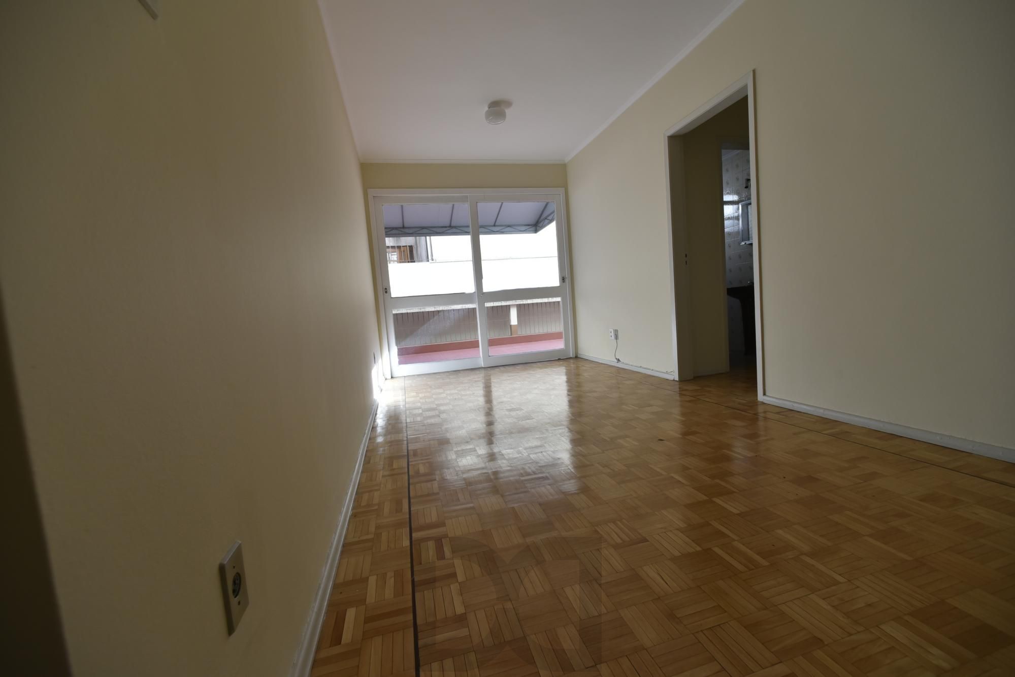 Apartamento com 2 dormitórios e terraço na Cristóvão Colombo! — foto 3