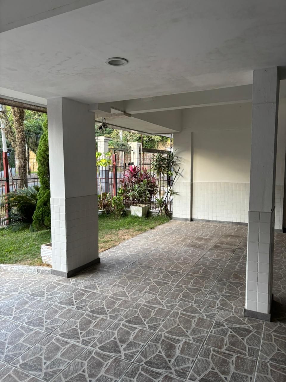 Apartamento com 01 dormitório com 01 vaga de garagem escriturada — foto 13