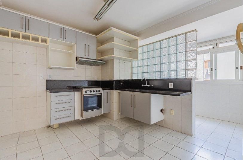 Apartamento com 03 dormitórios , 01 suíte e 02 vagas de garagem — foto 4