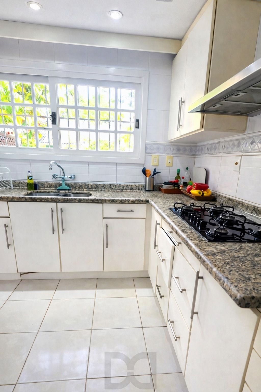 Casa 4 dormitórios no Jardim Planalto — foto 10