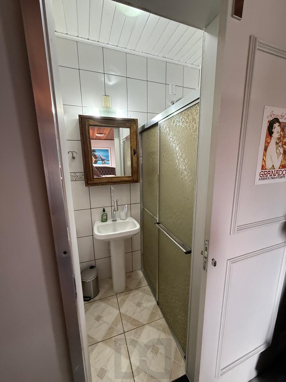 Casa com 03 dormitórios, sendo 02 suítes e garagem — foto 10