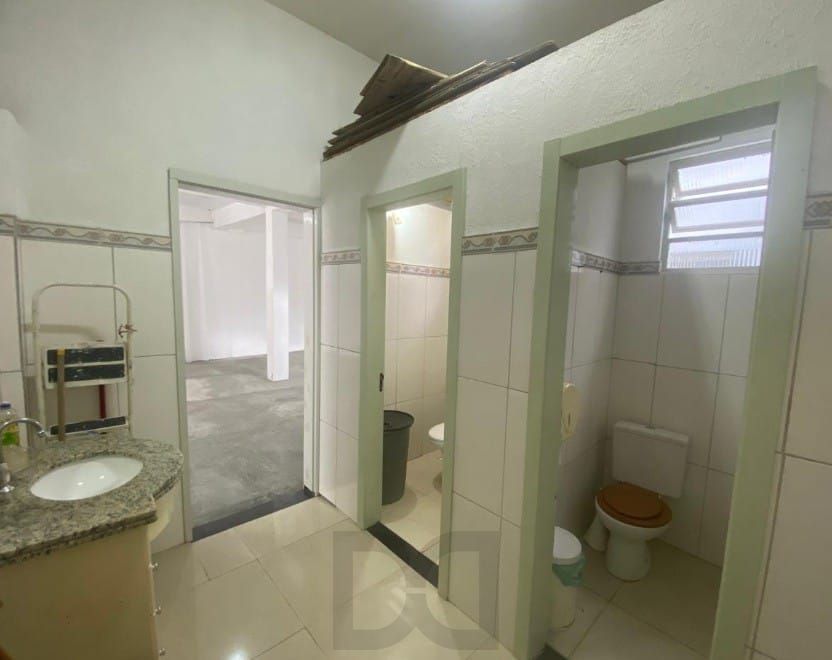 Casa Residencial ou Comercial Próxima ao Iguatemi – 379m² | 5 Vagas | Energia Solar — foto 29
