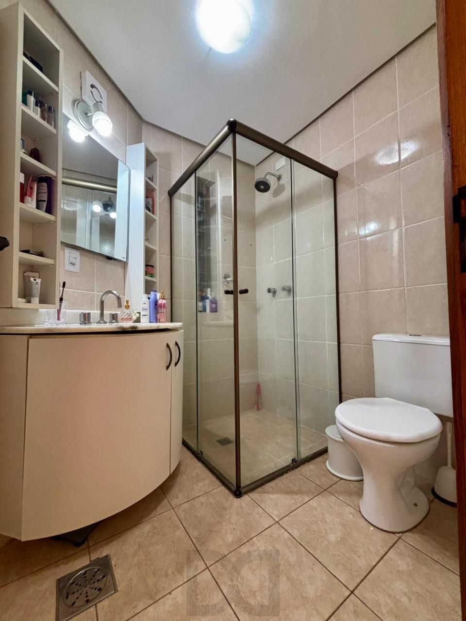 Apartamento com 01 dormitório com 01 vaga de garagem escriturada — foto 8