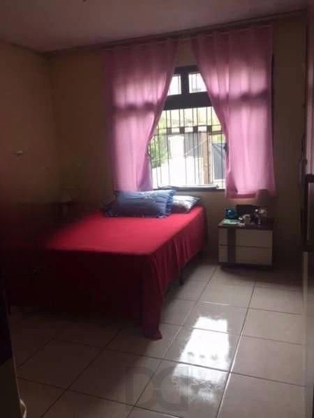 Casa à venda, com 3 dormitórios, na Rua Araponga, 109 - Chácara das Pedras — foto 6