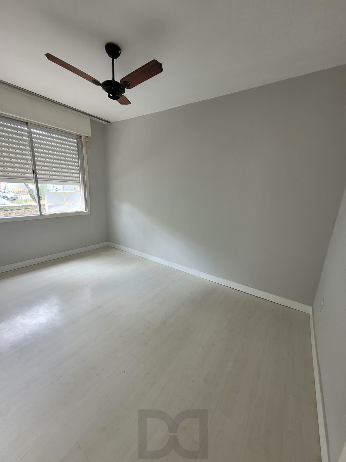 Vende apartamento de 2 dormitórios no Passo da Areia, condomínio ao lado do Conceição — foto 6