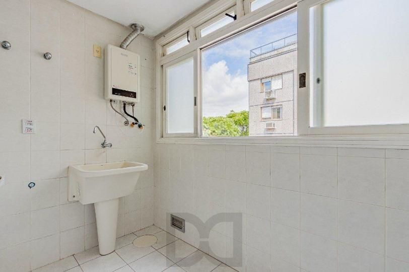 Apartamento com 03 dormitórios , 01 suíte e 02 vagas de garagem — foto 6