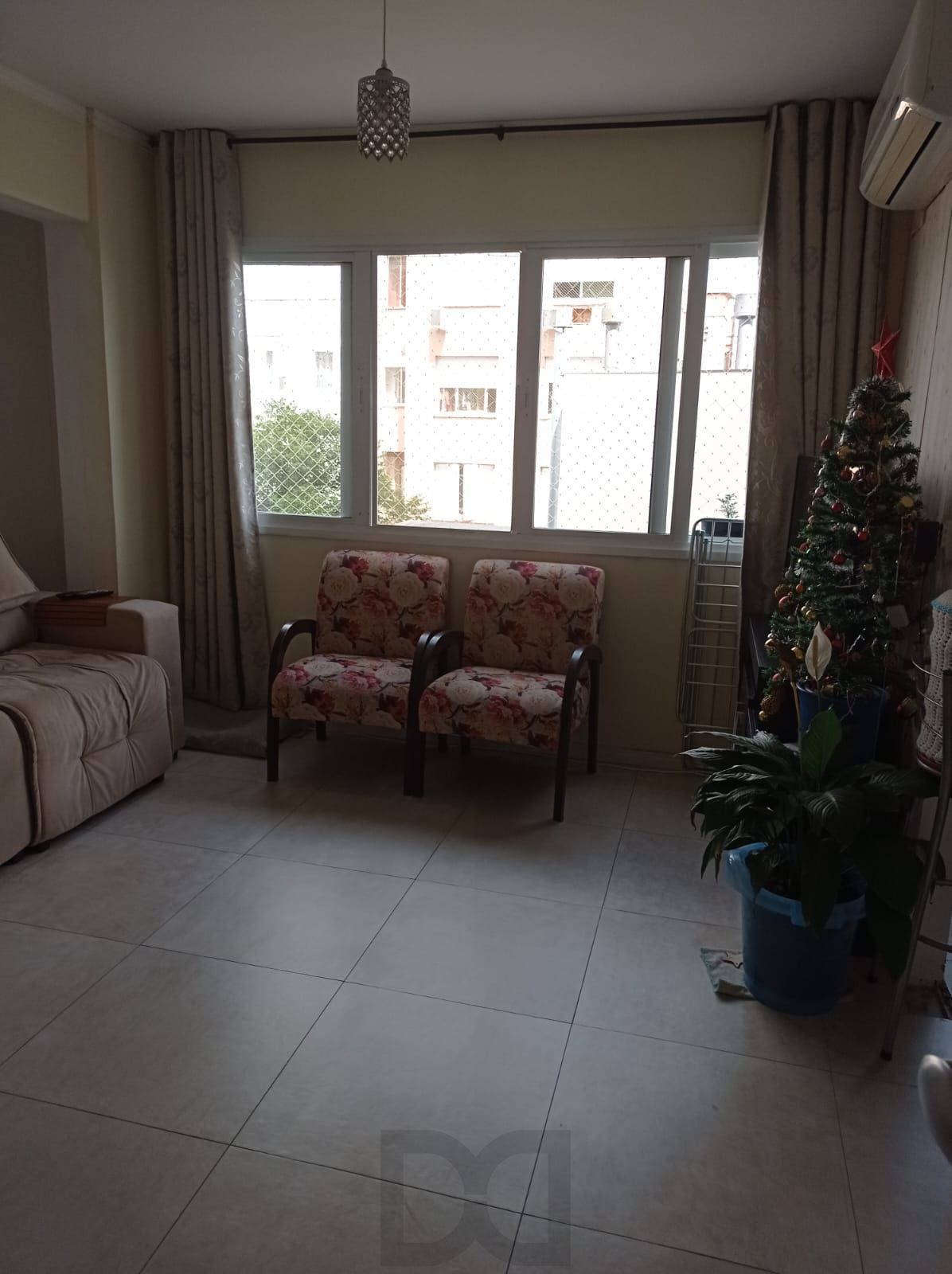 Apartamento com 03 dormitórios sendo 01 suíte com 01 vaga de garagem — foto 3