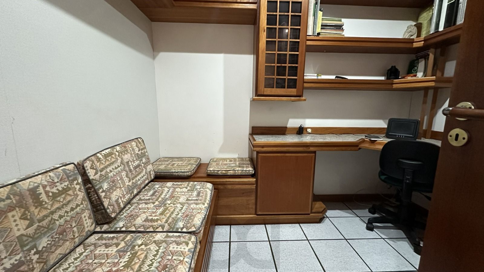 Sala comercial próximo ao hospital HPS e UFRGS — foto 10
