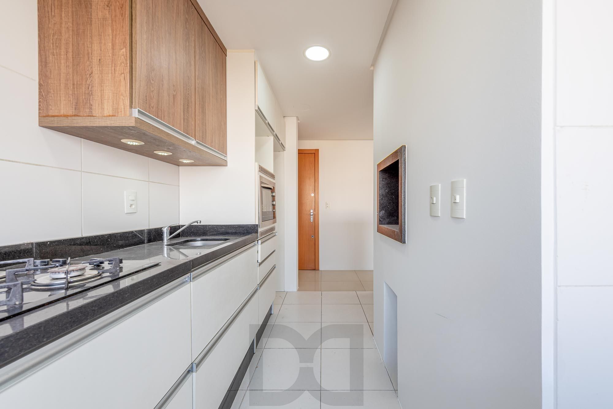 Apartamento mobiliado com churrasqueira e 2 vagas — foto 9