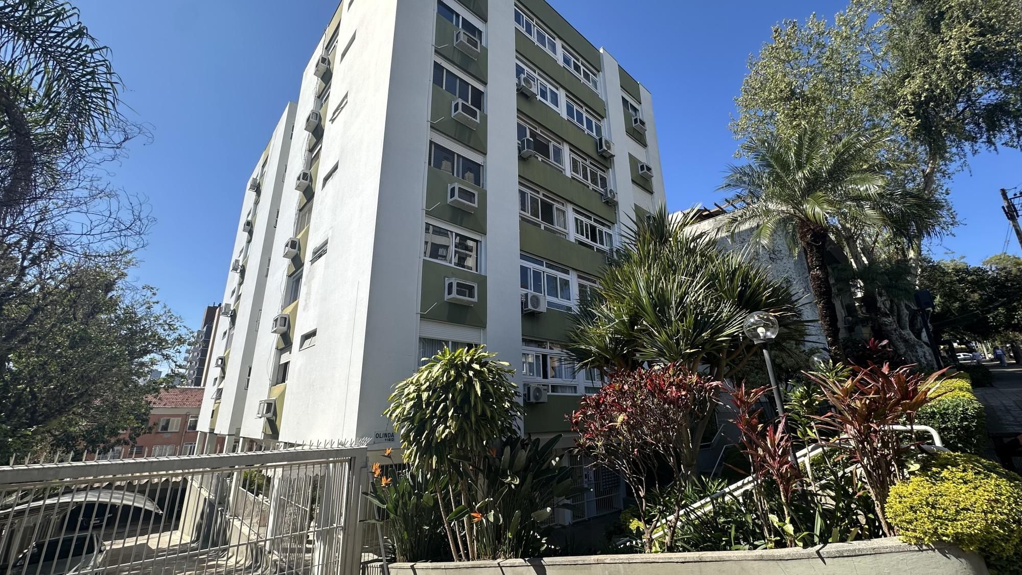 Apartamento com 2 dormitórios, dependência, elevador e vaga coberta na Mariland — foto 23