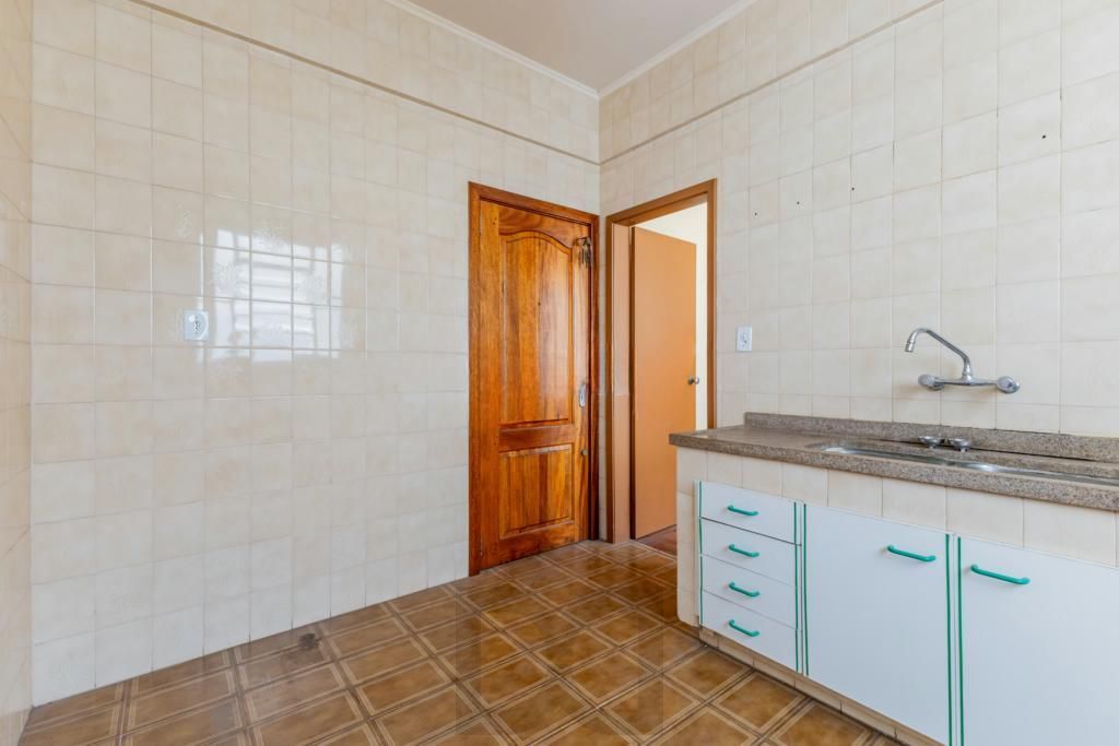 Apartamento com 03 dormitórios com 01 vaga de garagem escriturada sub solo — foto 32