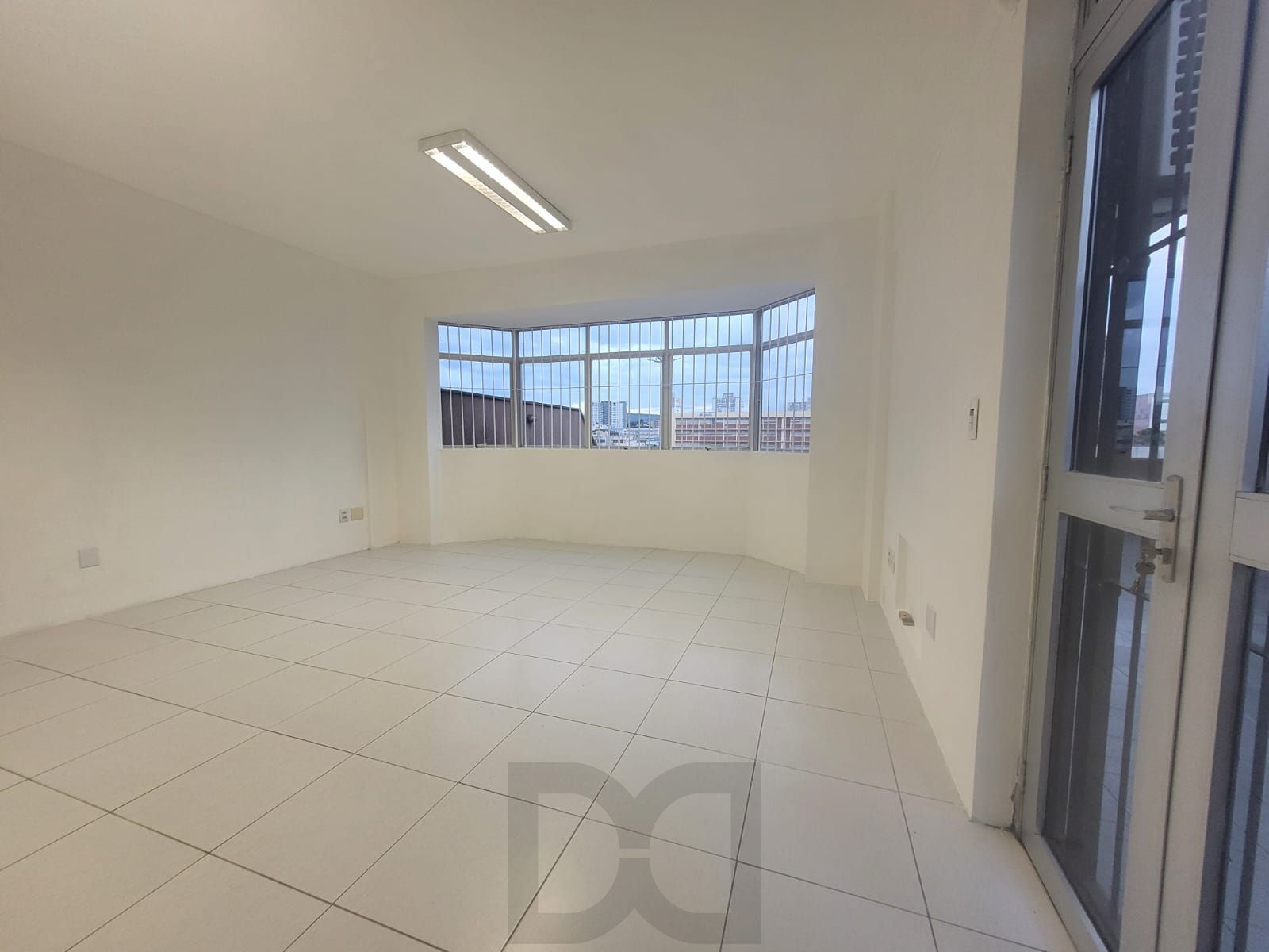 sala comercial com garden no Jardim Lindóia — foto 2