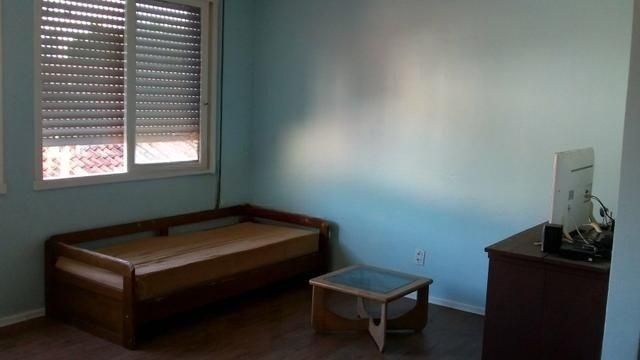 Apartamento com 03 dormitórios, 01 suíte, garagem de estacionamento por convenção — foto 2