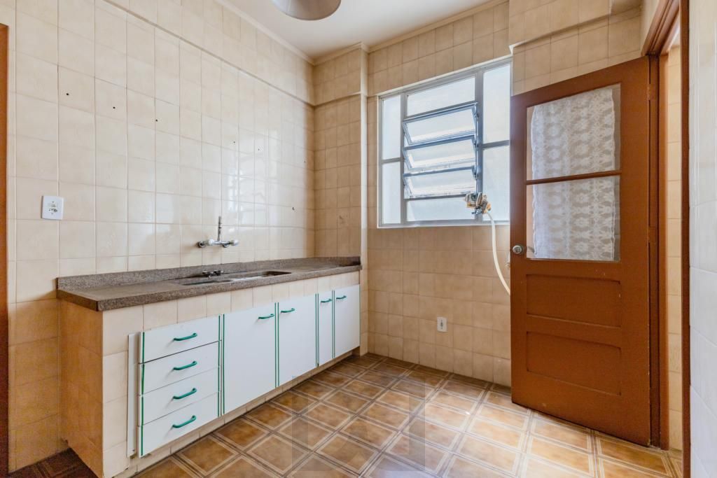 Apartamento com 03 dormitórios com 01 vaga de garagem escriturada sub solo — foto 28